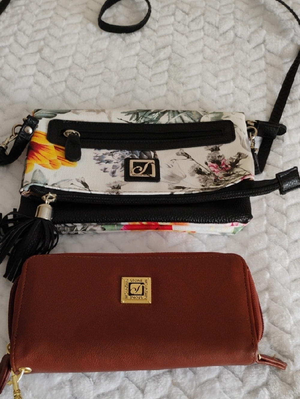 Stone Mountain Accessories Floral Crossbody with Black Trim and Brown Wristlet